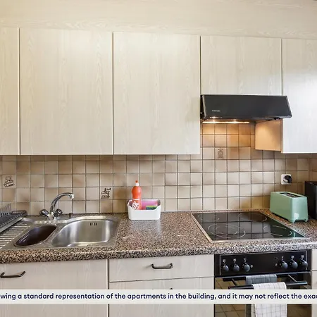 Urban Living Redefined: In Oerlikon Апартаменти Цюрих