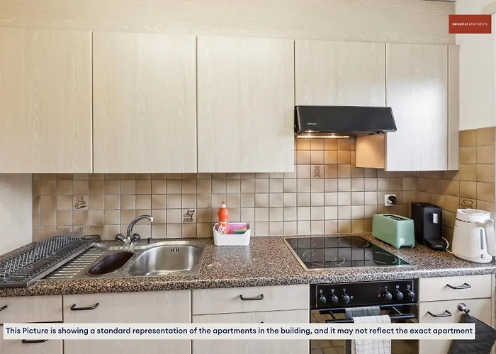 Urban Living Redefined: In Oerlikon Appartamento Zurigo